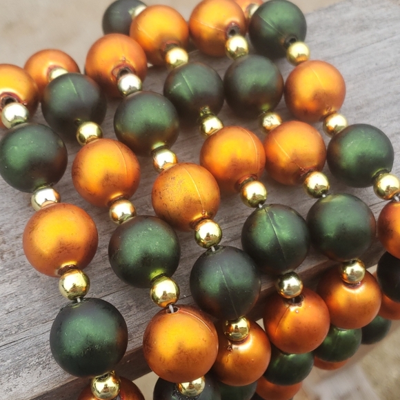 Lot of 4- K&k interiors Fall bead ornaments decor - Picture 2 of 13